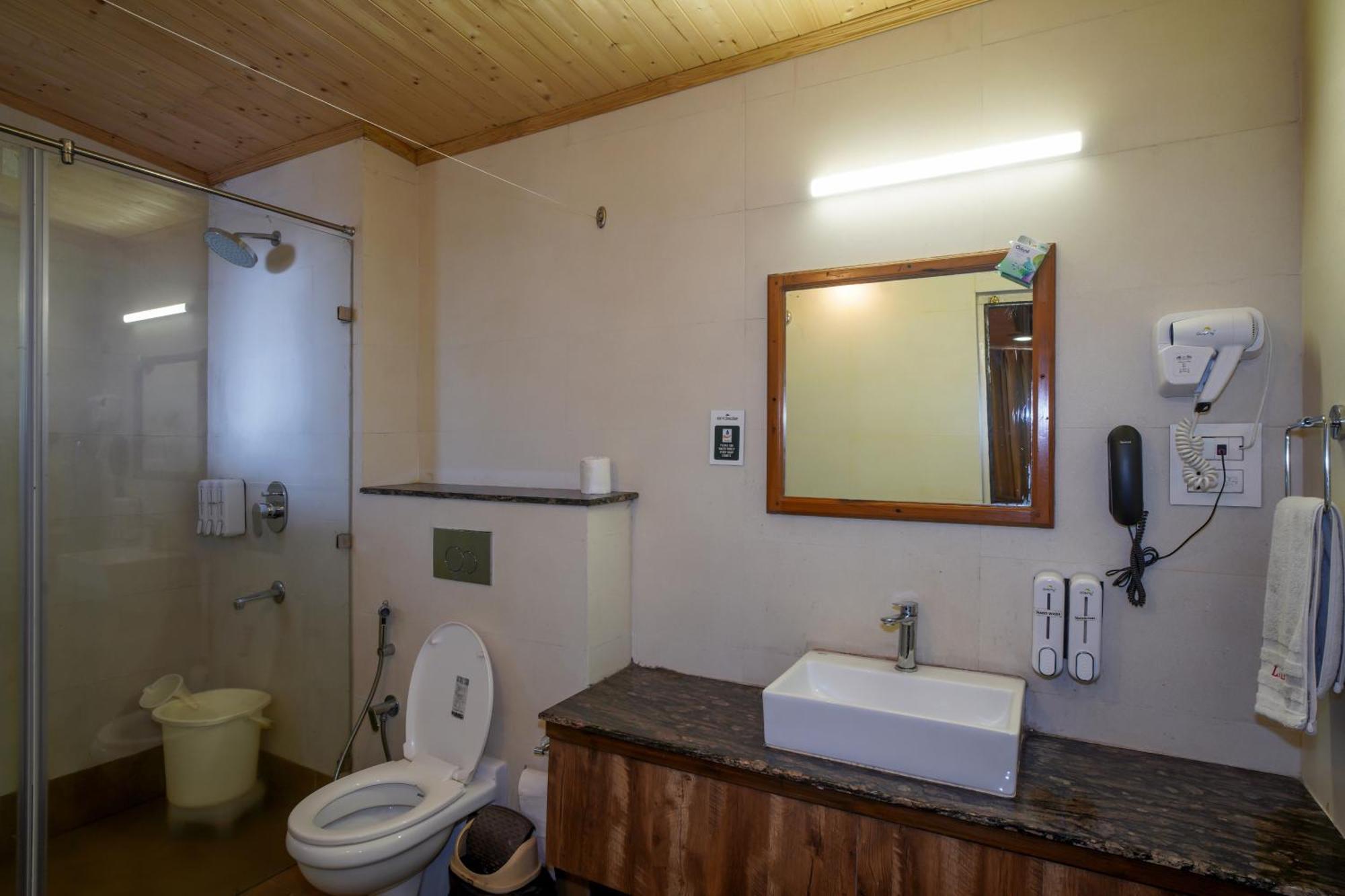 Vilasa Lall Ji Resort Dalhousie Luaran gambar